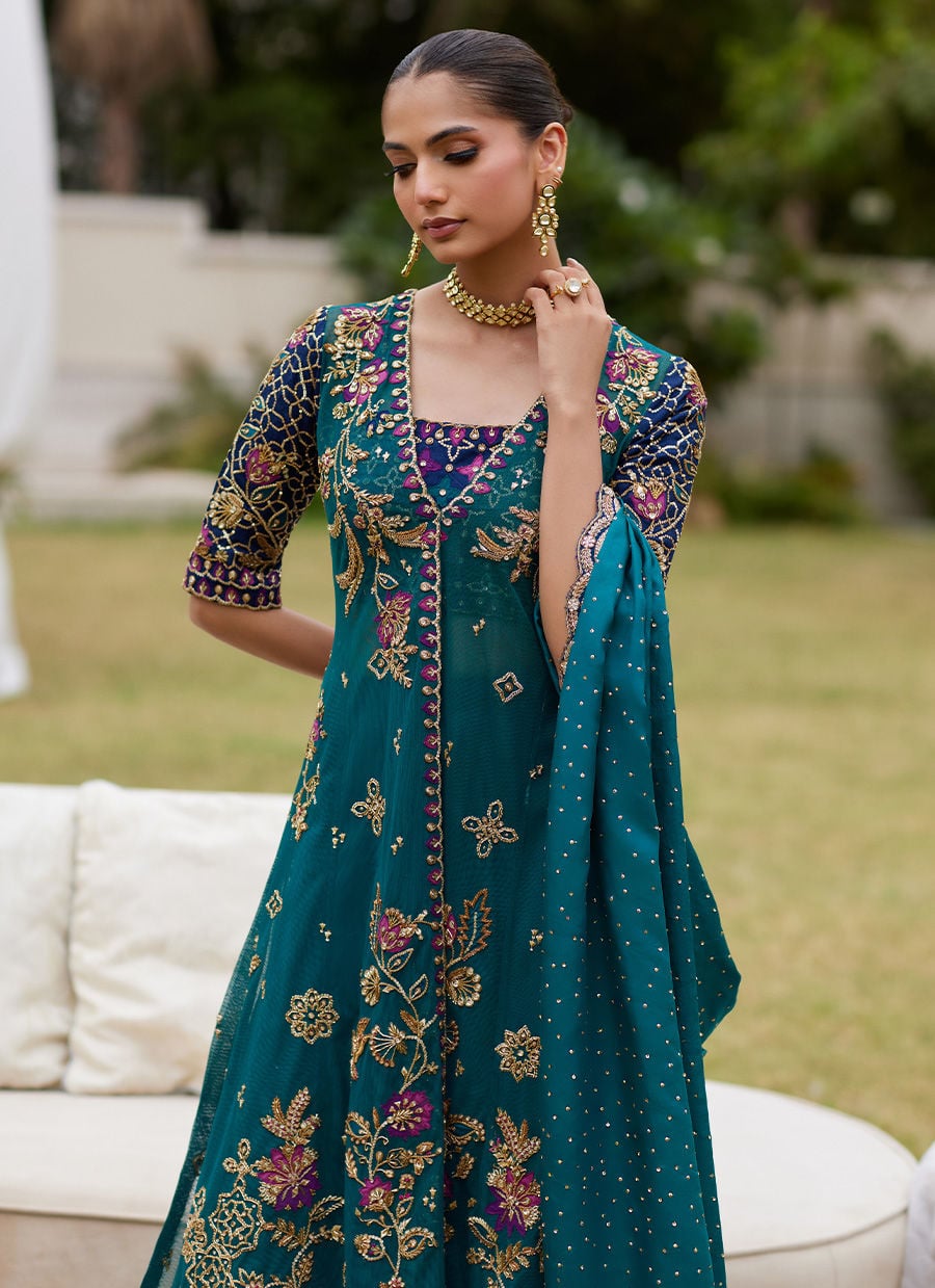 Sarai Teal Kalidaar